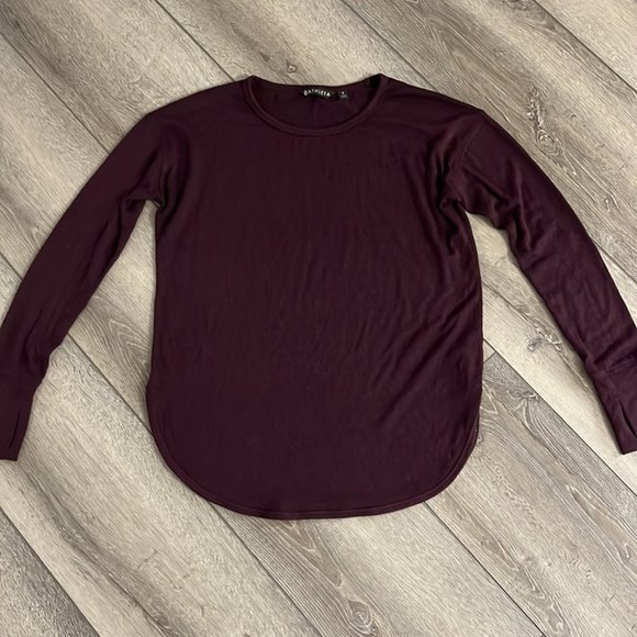 Women's Long Sleeve Burgundy Top - Picture 2 of 4